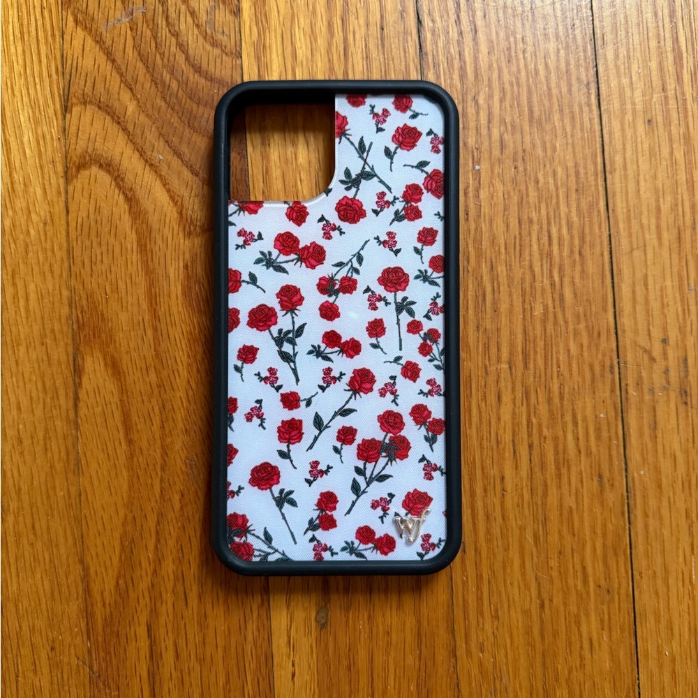 Wildflower “Red Roses” iPhone 13 case (used)